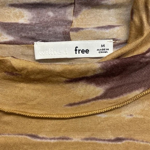 Orbit turtleneck - Picture 3 of 3